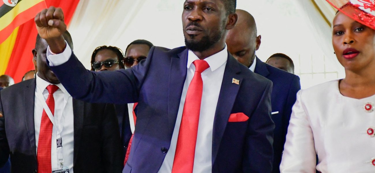 reuters_68d42133-1758732595