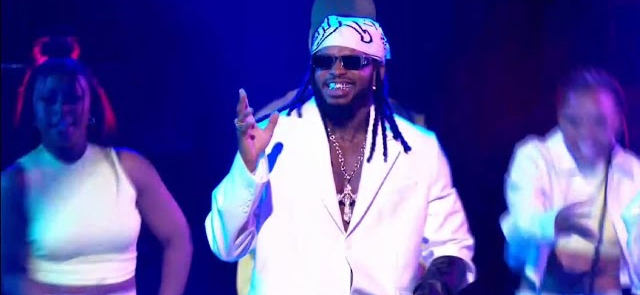 Diamond Platnumz aririmbana n’abafana be mu gitaramo cya Manchester Academy, 14 Kamena 2025