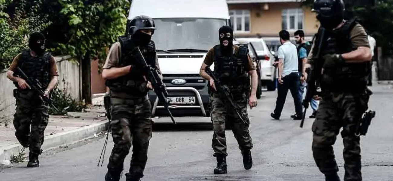 turkish-police-injured